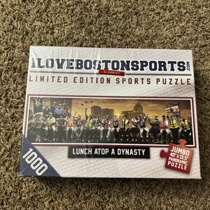 'Lunch Atop a Dynasty' 1000-Piece Puzzle — White & Navy